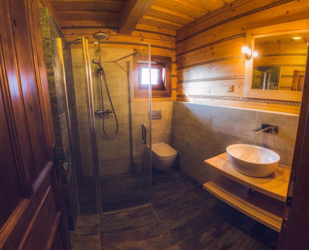 Koliba Holica Hotel Huty Buitenkant foto